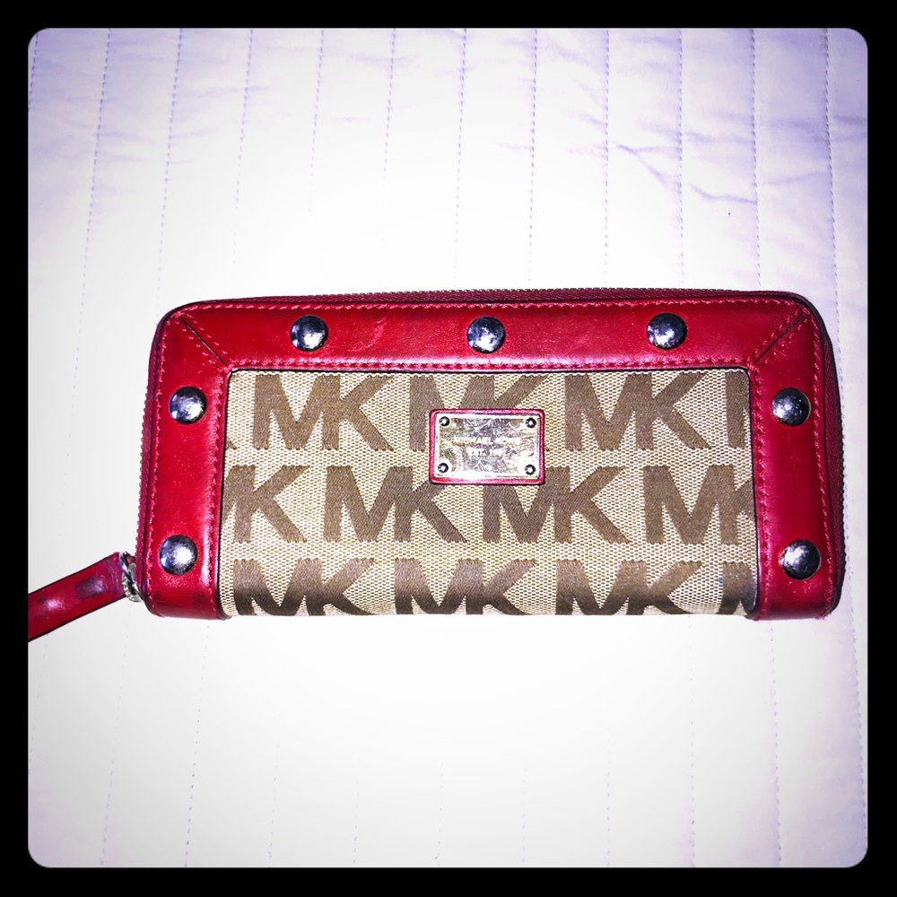 Michael Kors wallet